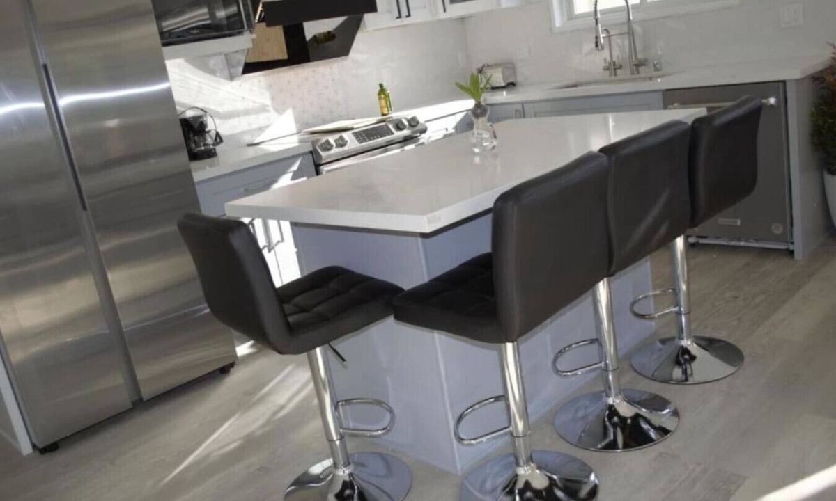 Dimond House | Dimond Abode #1 Modern 2BR/2BA with EV Charger