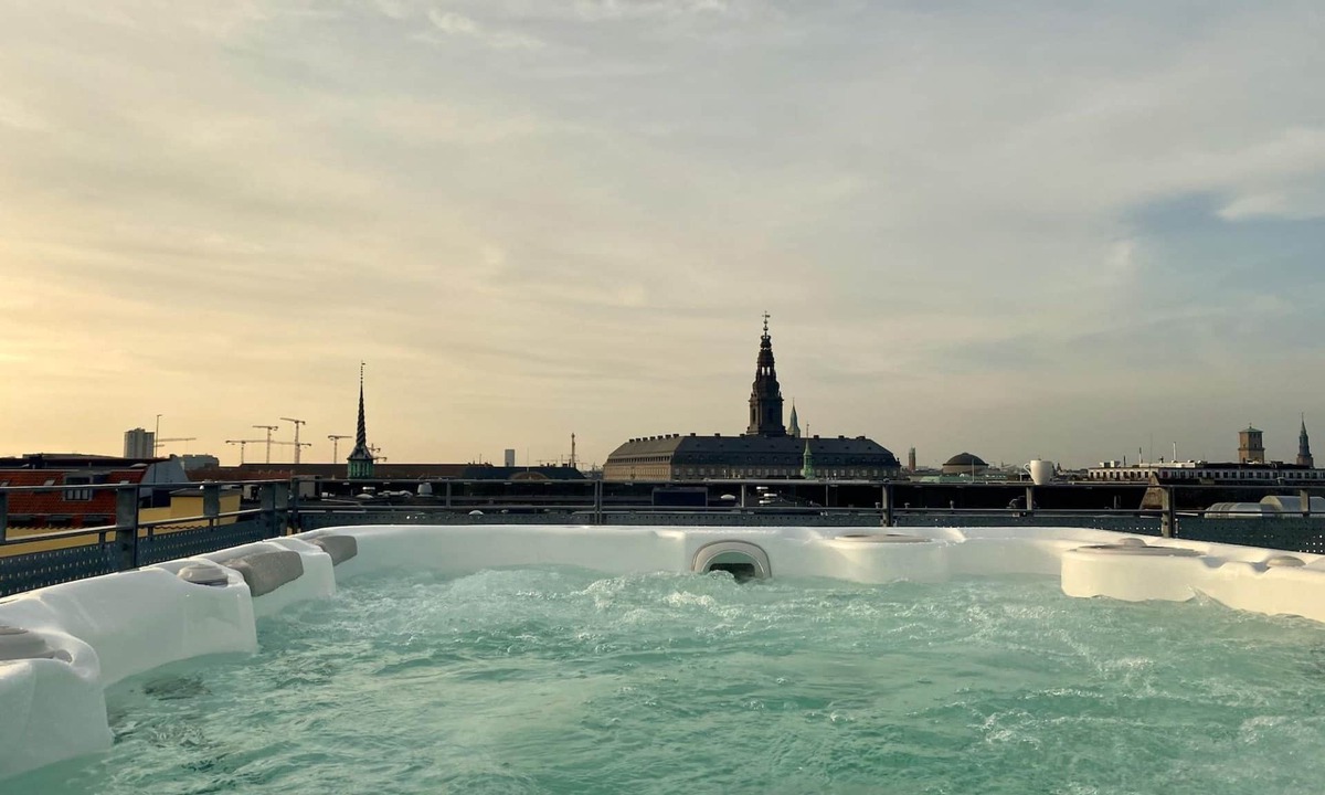 Copenhagen City Centre Apartment | Dinesen Collection Signature Penthouse by Royal Theatre