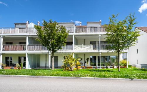 Schneisingen Bed & Breakfast | Dingqin'Home , 5425 Schneisingen
