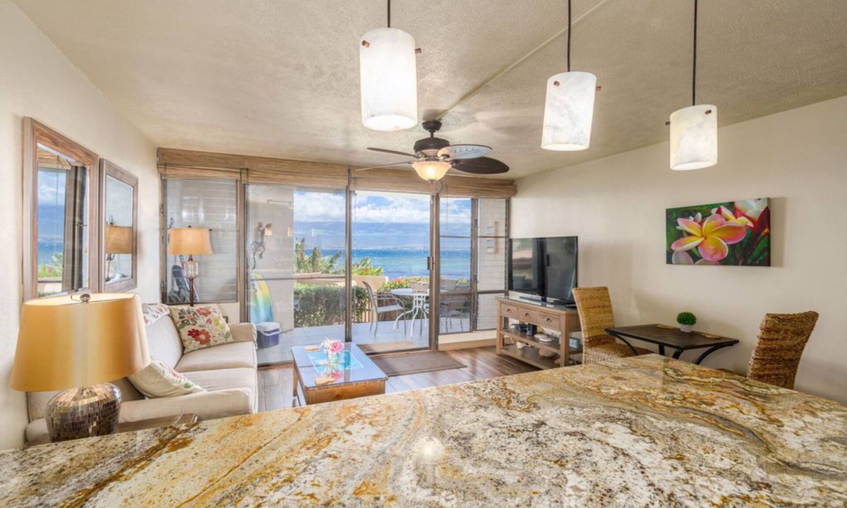 Maalaea Condo | Direct Beachfront with Spectacular Oceanviews!