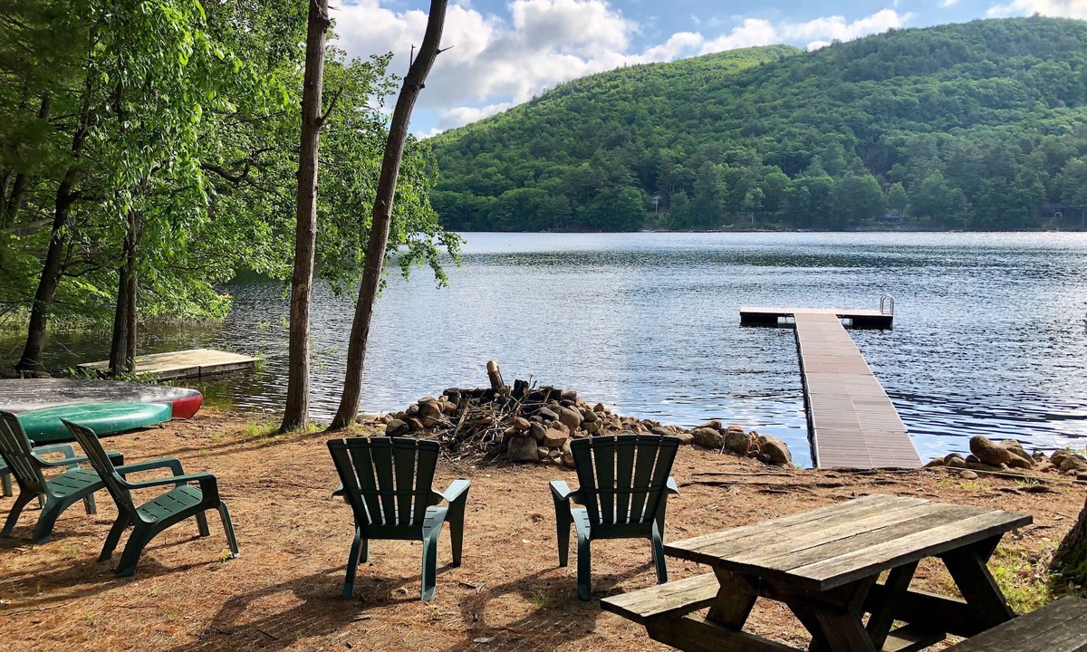 Hadley House | Direct lakefront on quiet dead end road! Several prime summer weeks available!