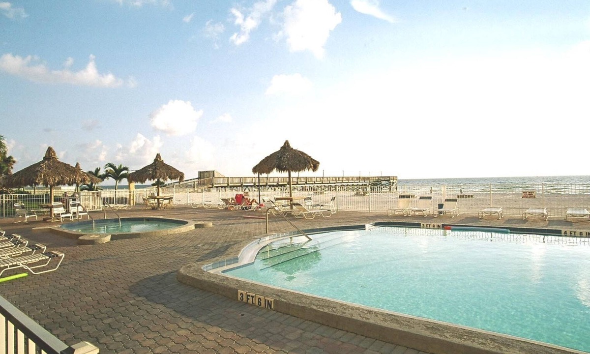 Indian Shores Condo | DIRECTLY ON THE BEACH -Perfect for a Family Vacation.