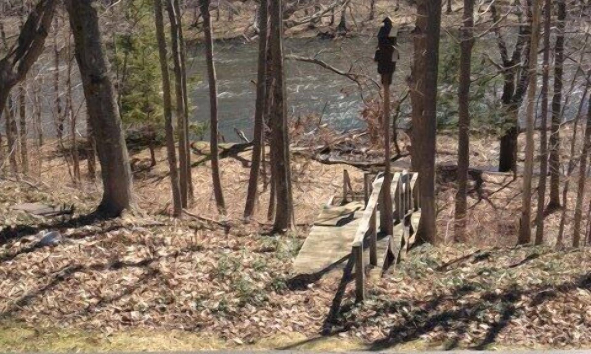 Pulaski House | Directly on the Salmon River! Location, location, location!