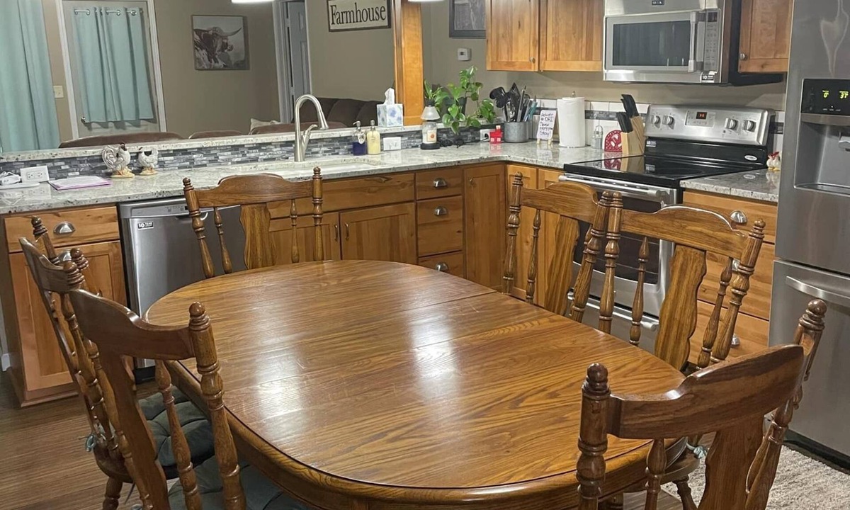 Buffalo County House | Dirt Road Inn, Charming 2-bedroom house located out in the beautiful countryside