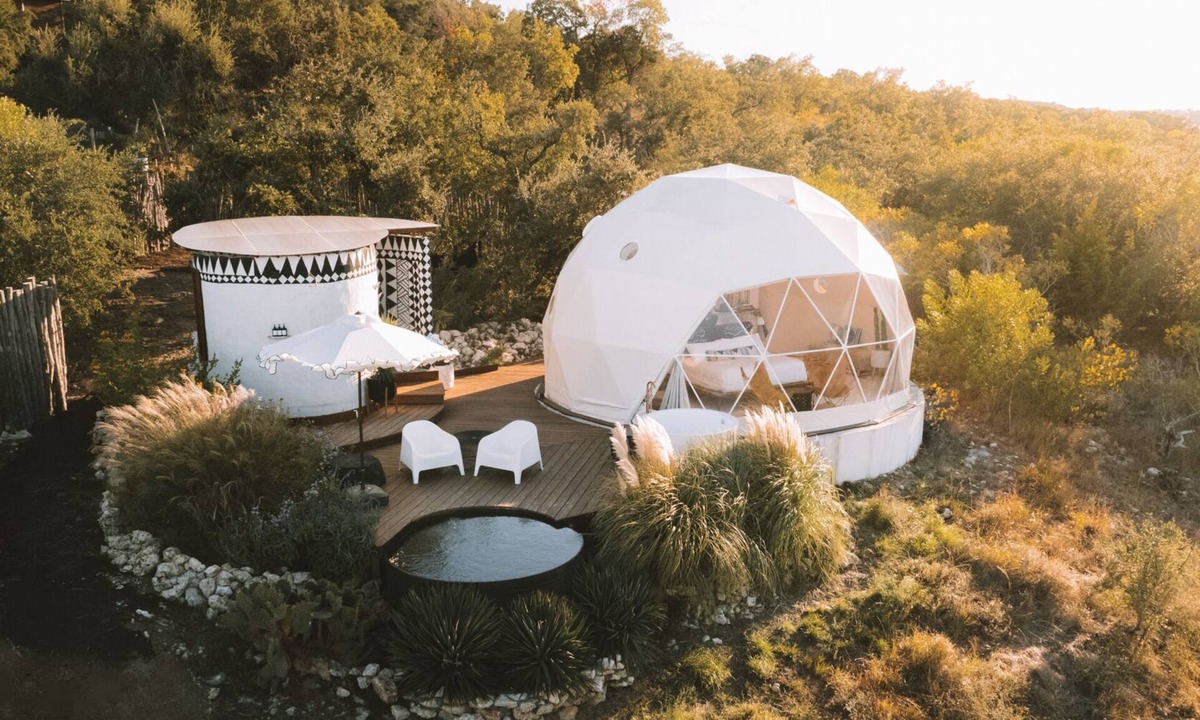 Fischer Cabin | Disco Dome “Africa” at The Disco Ranch