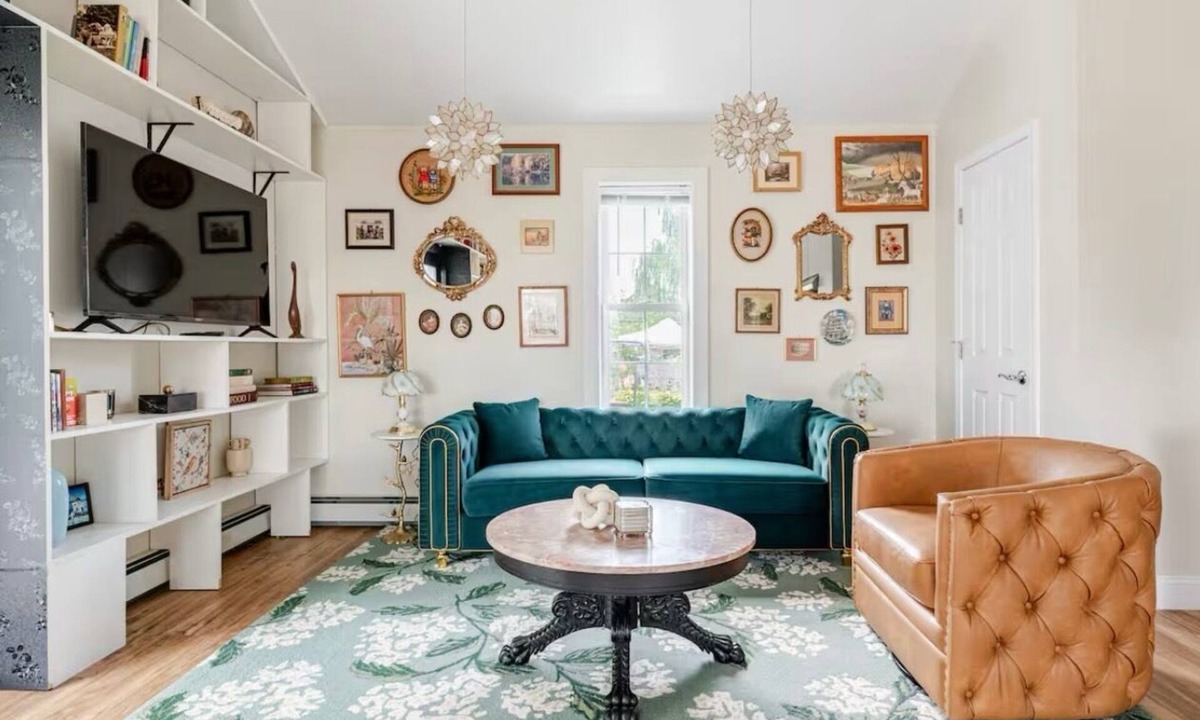 Lorenz Park House | Discover Hudson CharmHouse,where Hudson's sophistication and historic charm meet