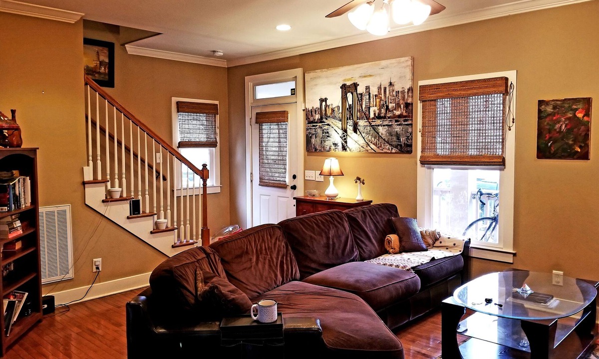 Hope Gardens House | Discover Music City! Just a quick 3-min drive from Broadway.