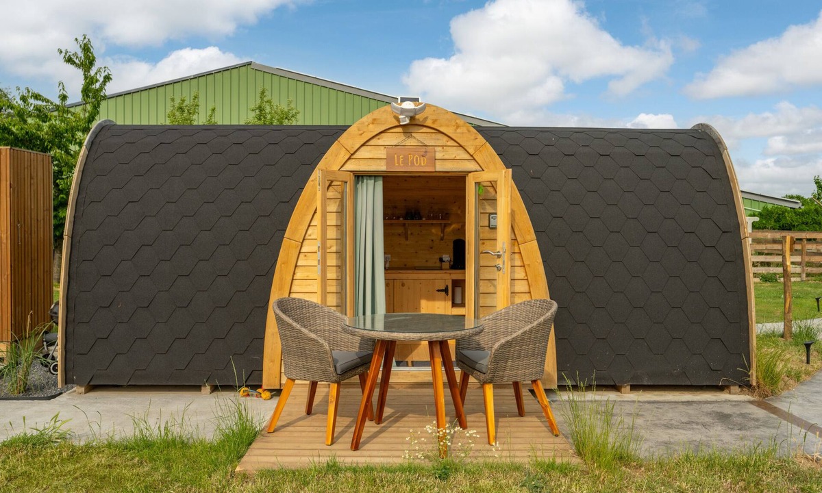 Farbus Cabin | Discover our POD on the farm