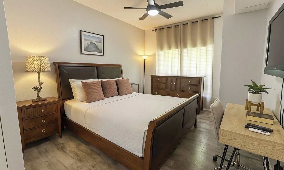 Venetian Bay Villages House | Disney-Area 3BR Townhome | Sleeps 9 | Pool + Gym