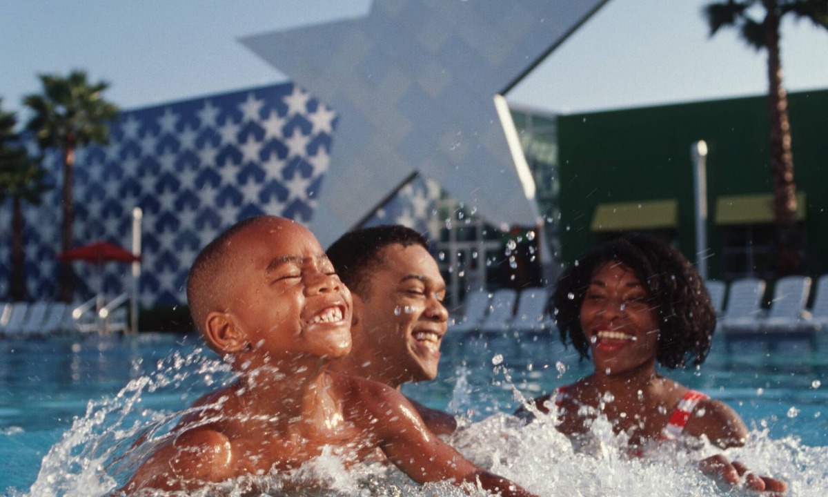 Bay Lake Hotel | Disney's All Star Sports Resort