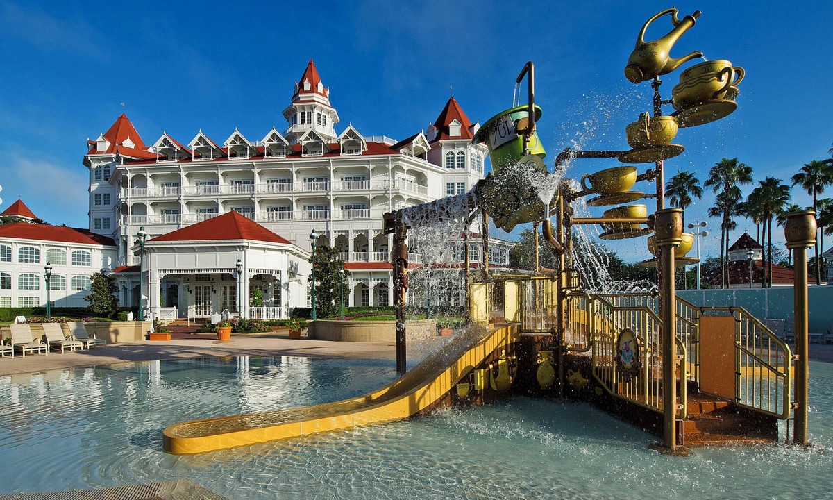 Bay Lake Hotel | Disney's Grand Floridian Resort & Spa