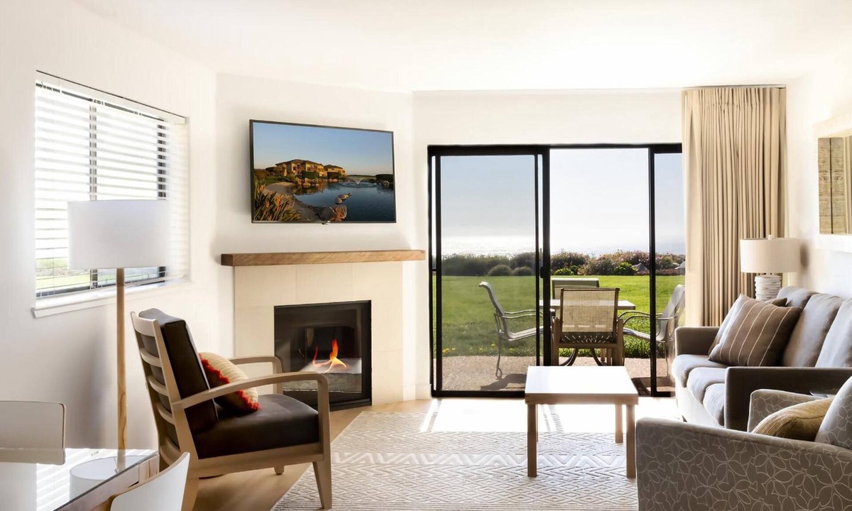 Rio del Mar Hotel | DLX Ocean View 2 BD Villa
