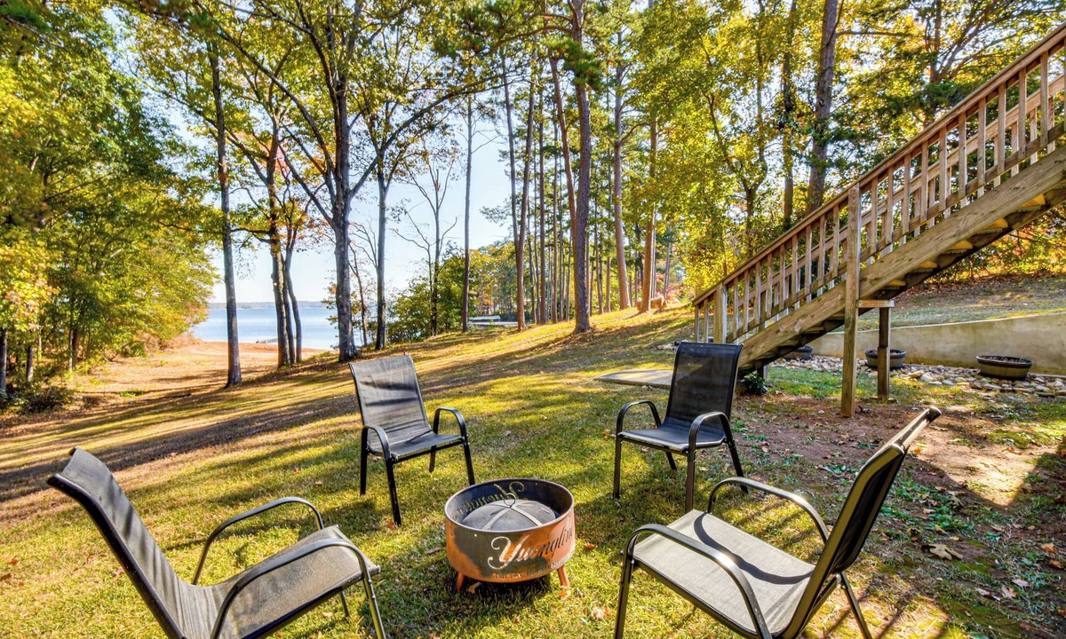 Townville House | Dock + Views: Family Retreat on Lake Hartwell!