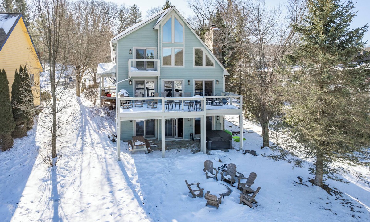 Thayerville House | Dockside Bliss w/Hot Tub, Fire Pit & Big Deck