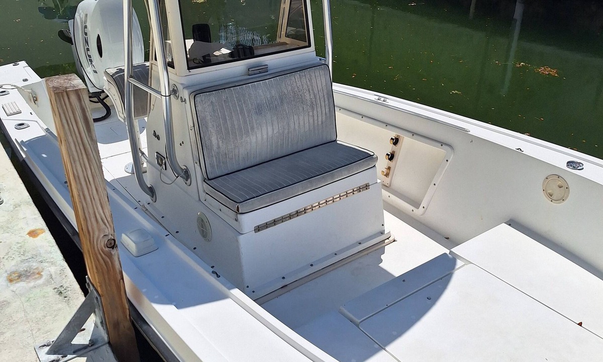 Twin Lakes Condo | Dockside Condo with Boat