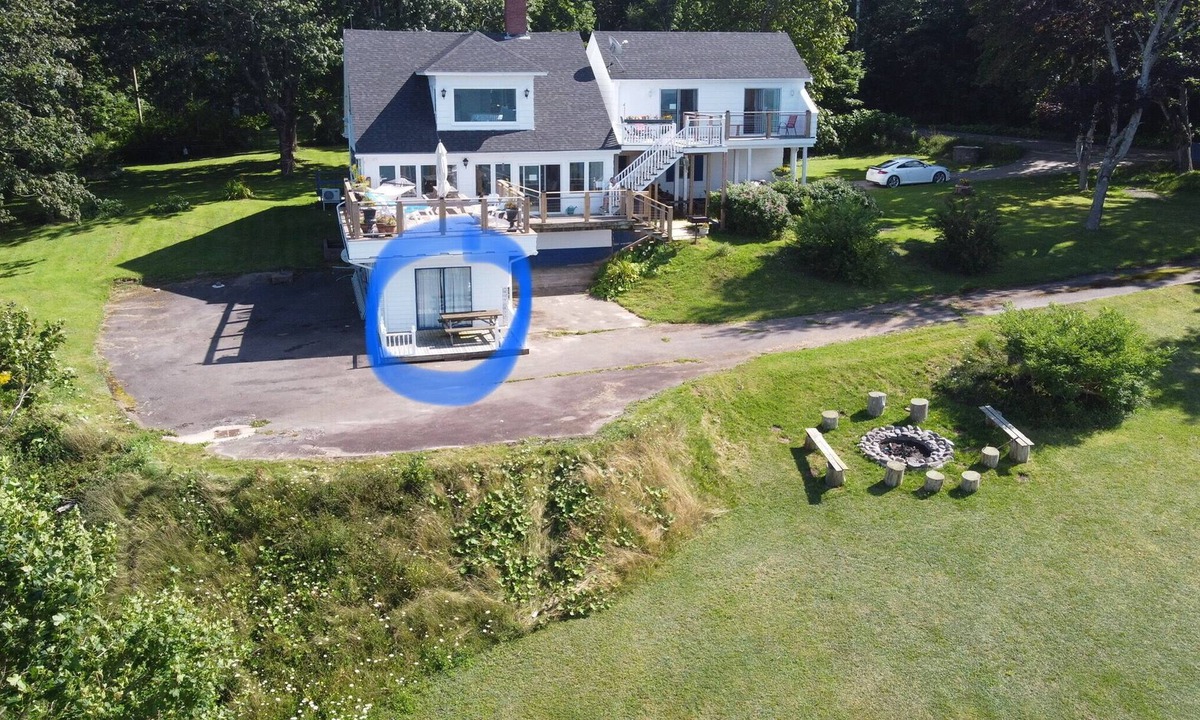 Kings County Apartment | Dog friendly apartment on the Bay of Fundy, Nova Scotia.