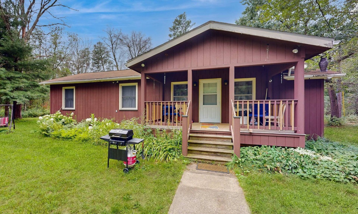 Big Bay House | Dog-friendly home near Petenwell Lake - gas grill & outdoor dining area