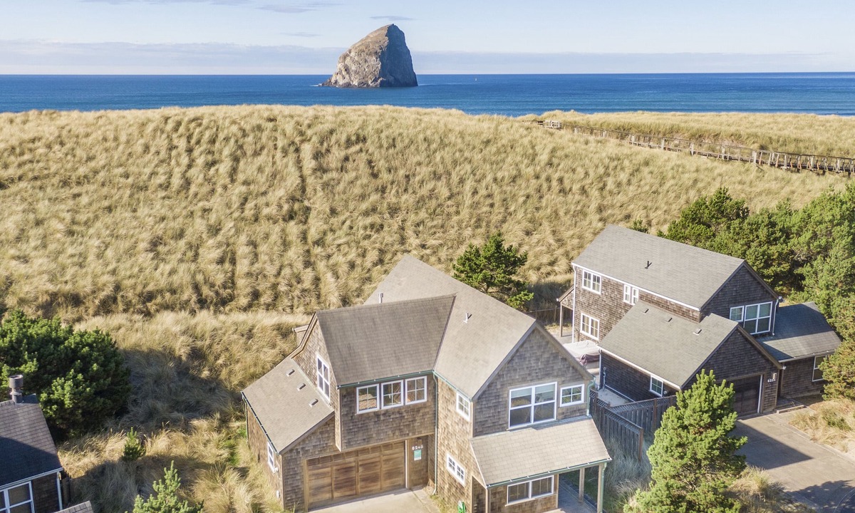 Shorepine Village House | Dog Friendly Home with Immediate Beach Access, Beach Views, Deck and BBQ