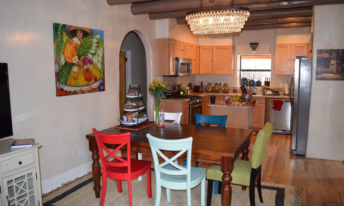 West Manhattan House | Dog Friendly House steps from the Railyard! Check VRBO #824090 for casita