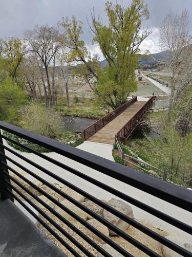 Salida House | Dog Friendly! The Mayfly Hotel, Unit 1D