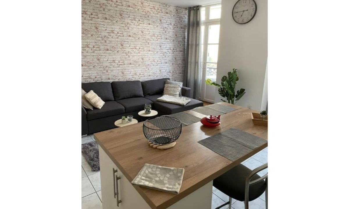Dol-de-Bretagne Apartment | Dol de Bretagne : Appartement en Plein Centre