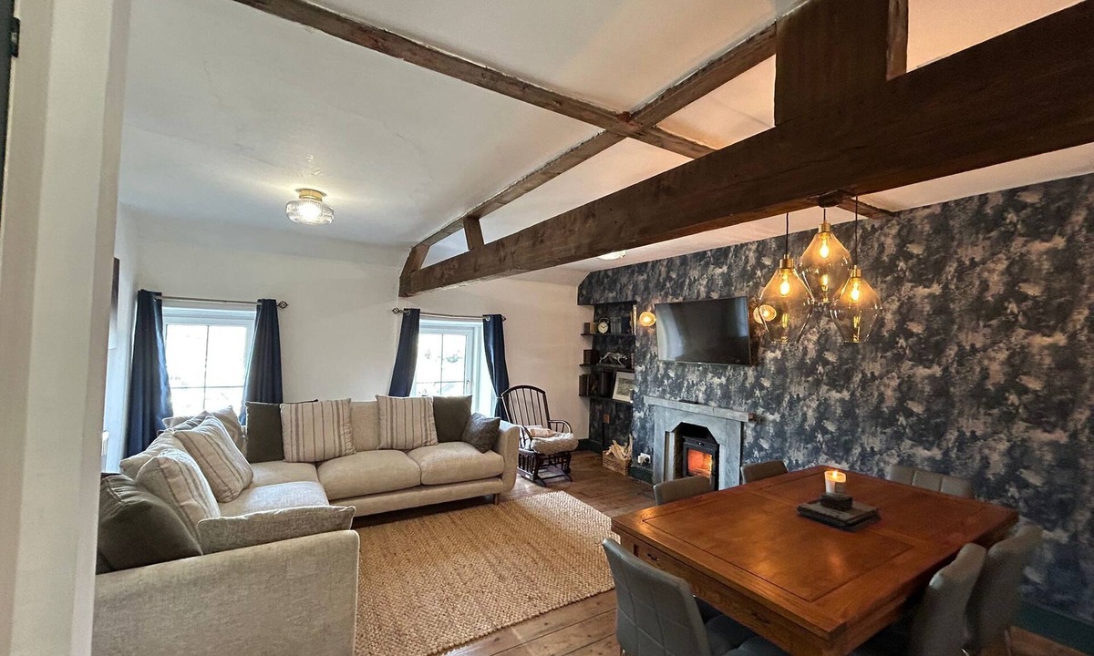 Dolgellau Apartment | Dolgellau Grand Heights Apt