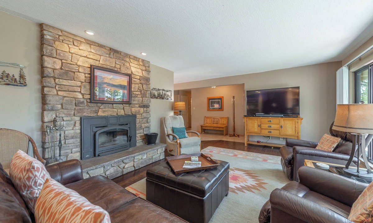 Lake Forest House | Dollar Point - Dog OK - Lakeview - Hot Tub