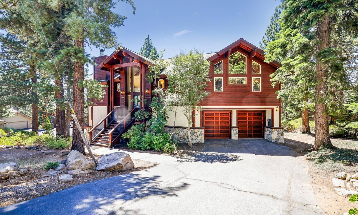 Lake Forest House | Dollar Point Retreat: High-Ceiling Lakeview Villa Perfect for Large Groups