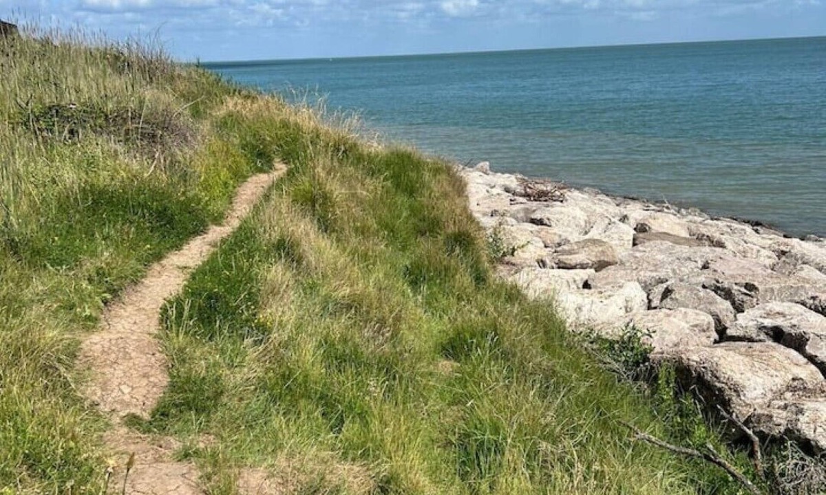 Leysdown-on-Sea Cabin | Dolly Mae Chalet, a cute getaway