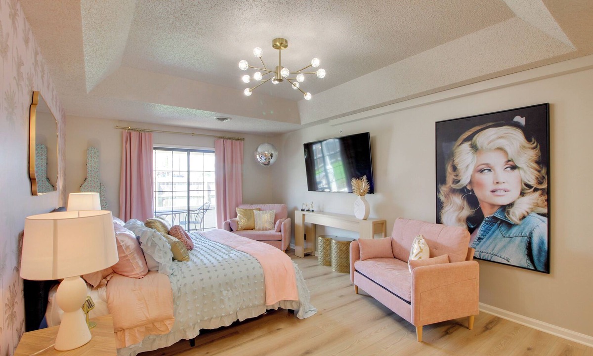 Louisburg Condo | 'Dolly Suite' at The Saint Hotel, Near Wineries!
