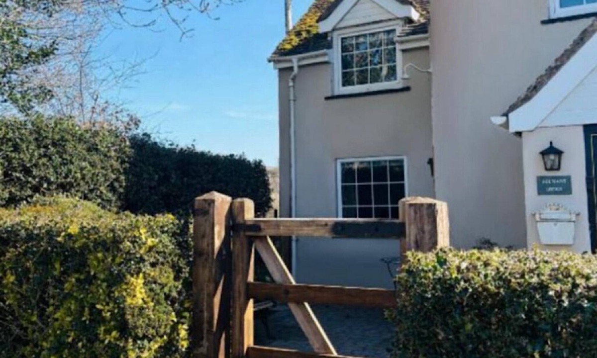 Lytchett Matravers Apartment | Dolmans Retreat