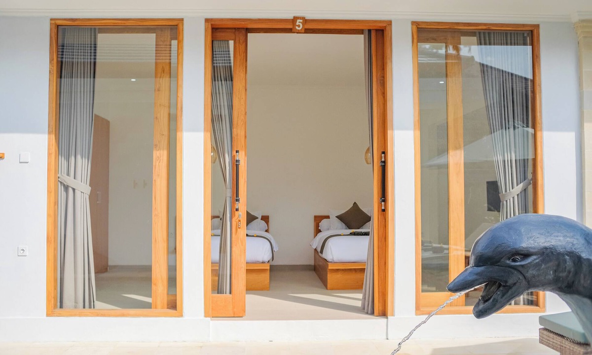 Lovina Bed & Breakfast | Dolphin 3 – Deluxe Twin Room in New Villa on Lovina Beach