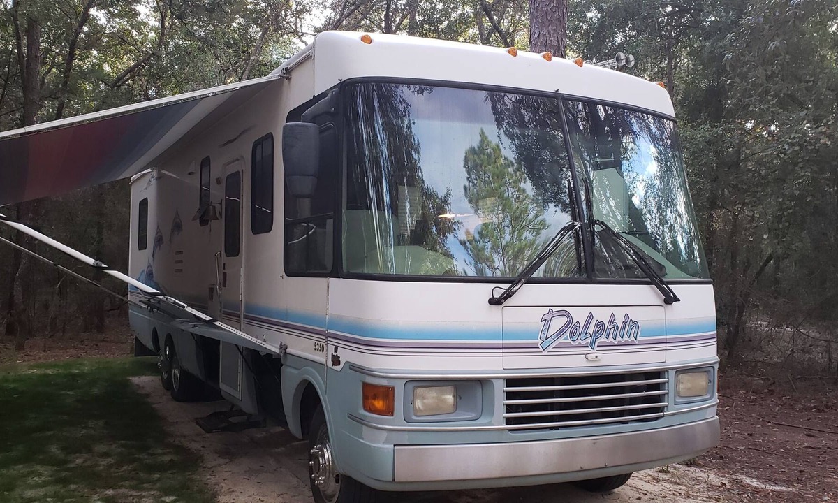 Lake City House | Dolphin RV Getaway