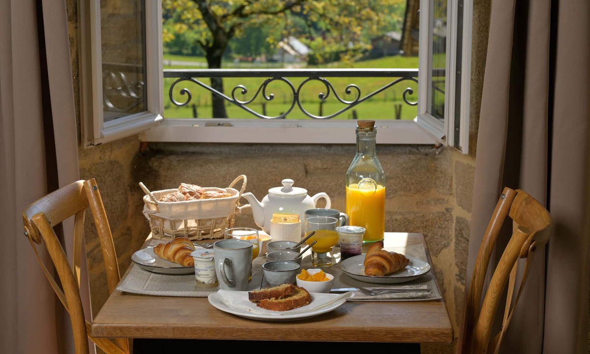 Camps-Saint-Mathurin-Leobazel House | Domaine du Vidal