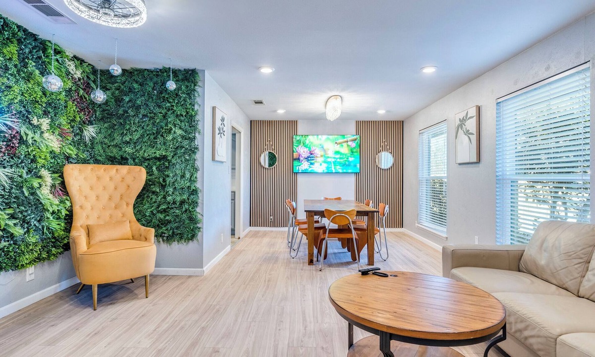 North Austin Civic Association House | Domain/Downtown/Shuffleboard/Foosball/Pool Table