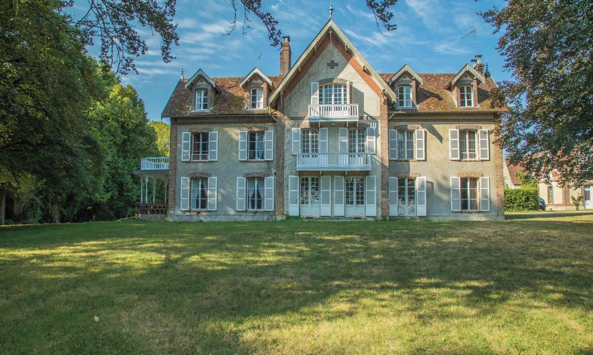 Ceton House | Domain for 30p