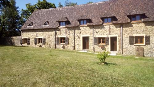 Saint-Maurice-Les-Charencey Bed & Breakfast | Domaine de Gentilly