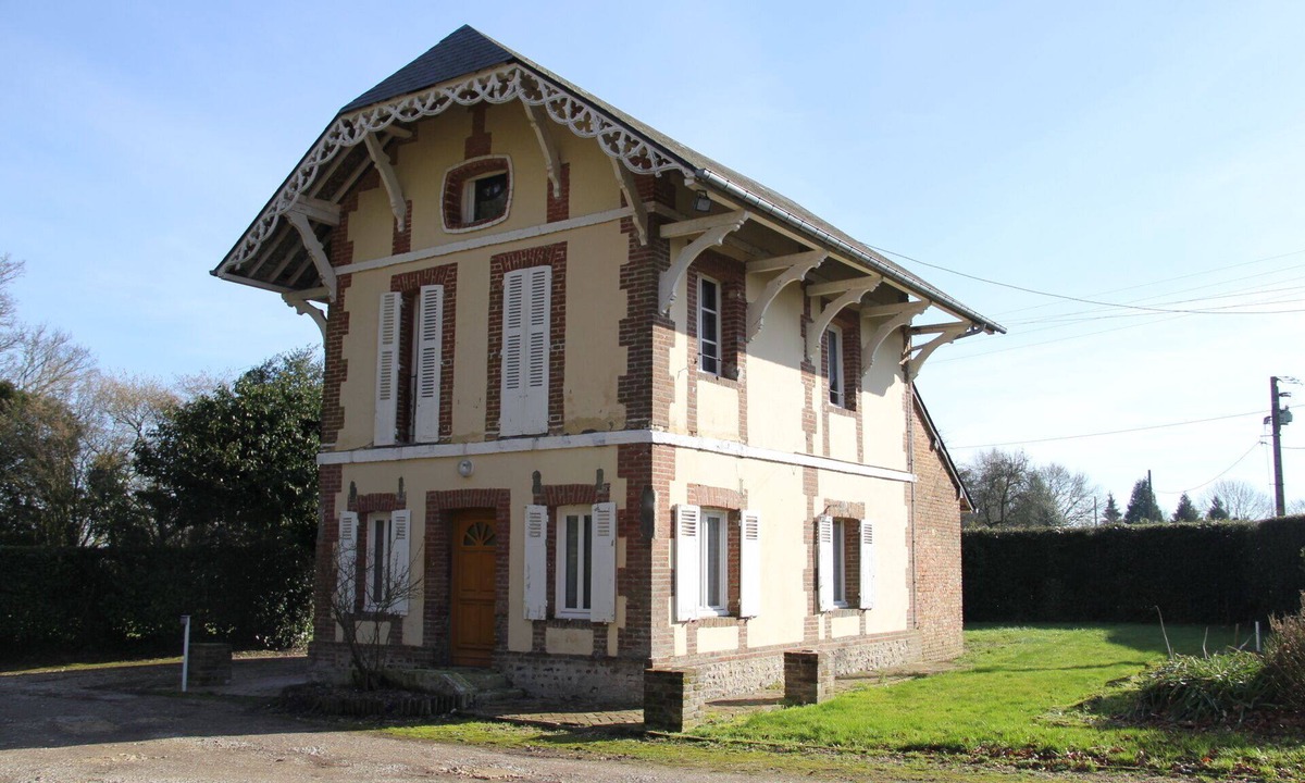 Le Landin Bed & Breakfast | Domain House - Landin Castle