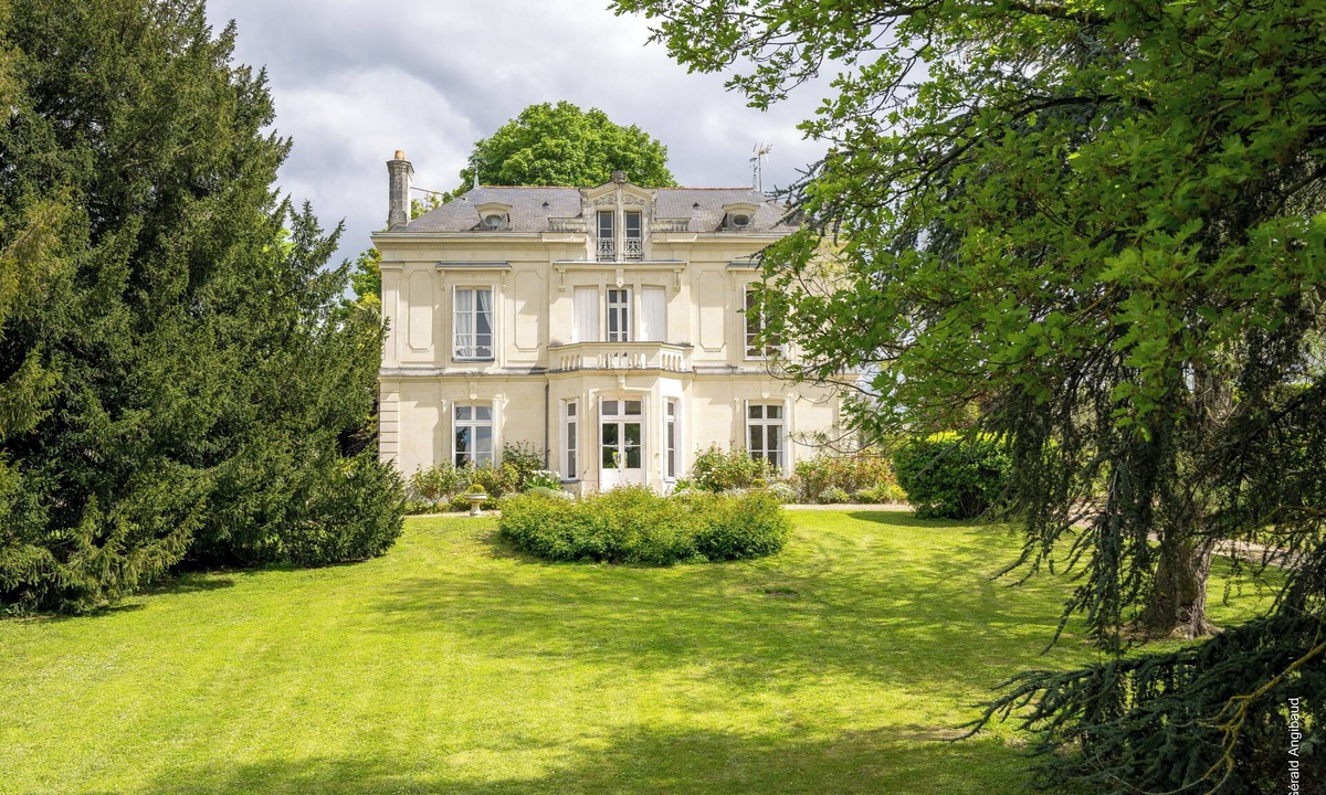Distre Bed & Breakfast | Domaine Beaumont - Vignoble & Maison d'Hôtes Vigneronne