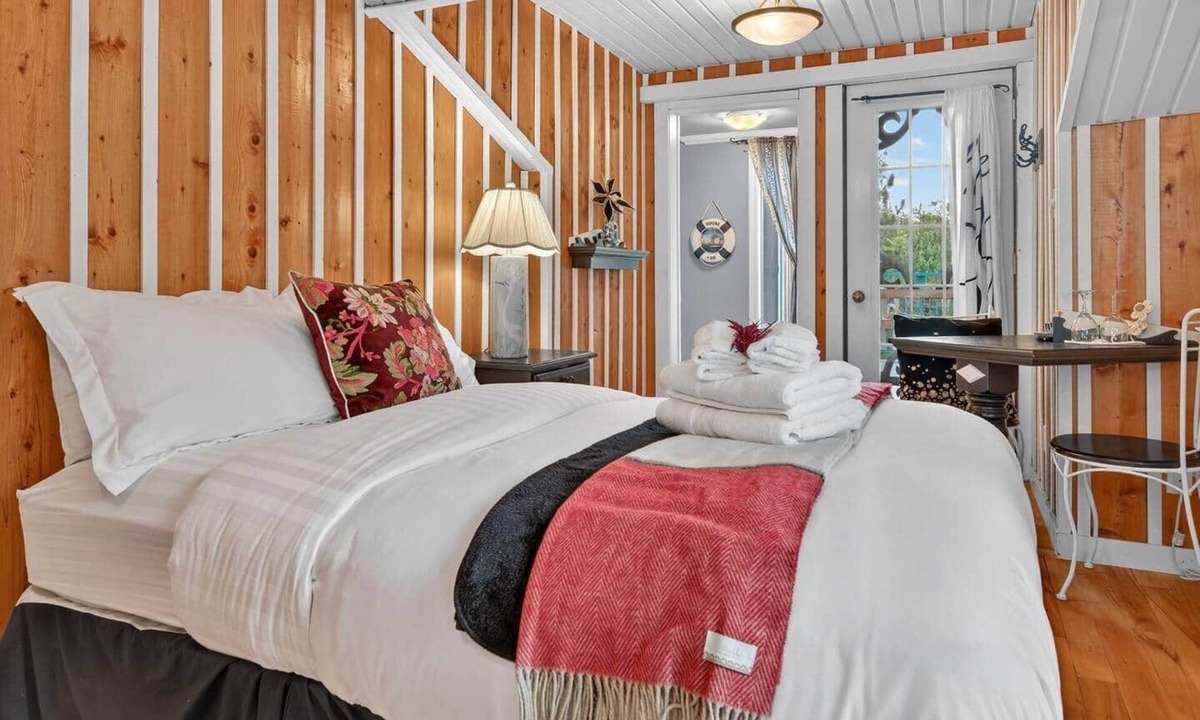 Saint-Alexis-des-Monts House | Domaine Rivière Sacacomie - Le Mistral
