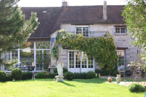 La Chapelle la Reine House | Domaine Chapelle