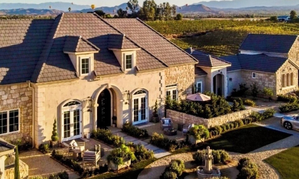 Temecula Bed & Breakfast | Domaine Chardonnay