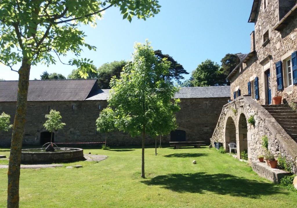 Vezins-de-Levezou House | Domaine d'Angel-Berg