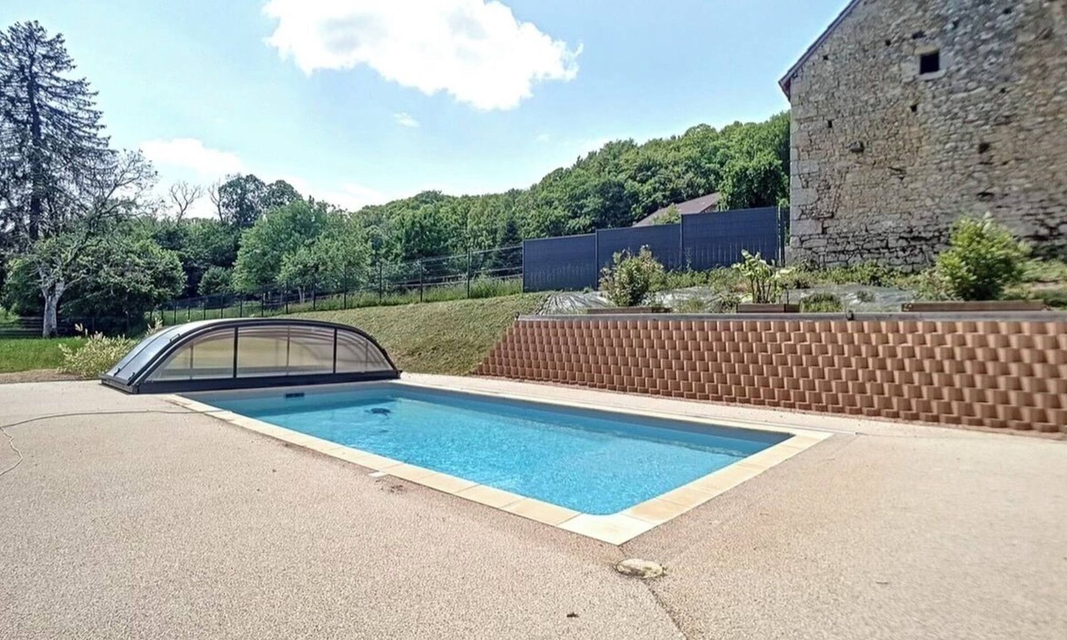 Saint-Yrieix-les-Bois House | Domaine de la forge