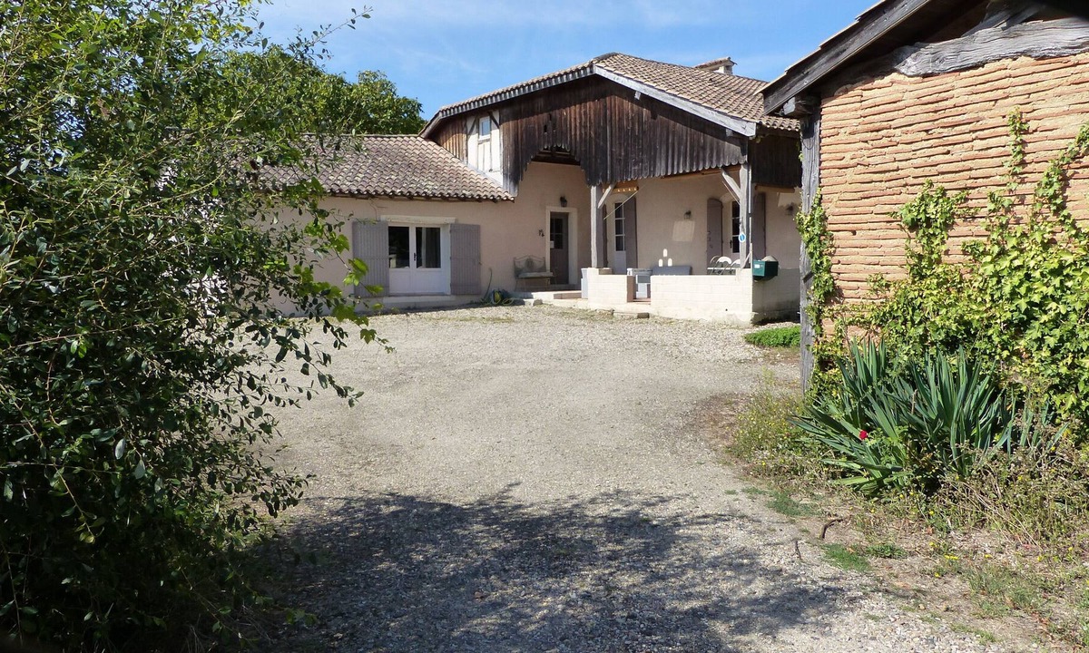 Villefranche-du-Queyran House | Domaine D'esquirol