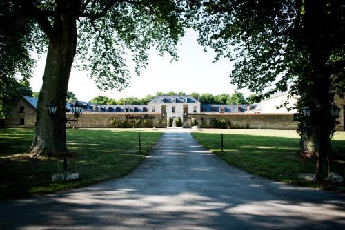 Sainte-Preuve Hotel | Domaine De Barive