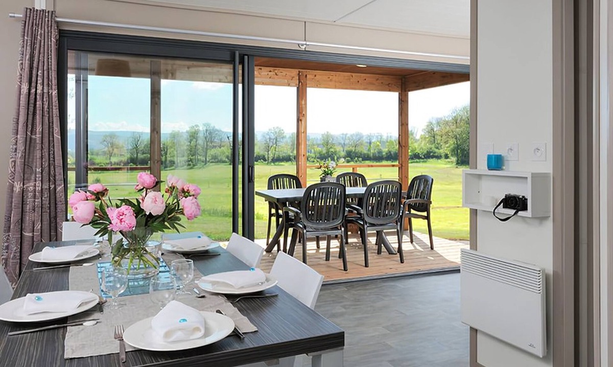 Langogne Hotel | Domaine De Barres