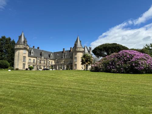 Saint-Priest-Taurion Bed & Breakfast | Domaine de Bort