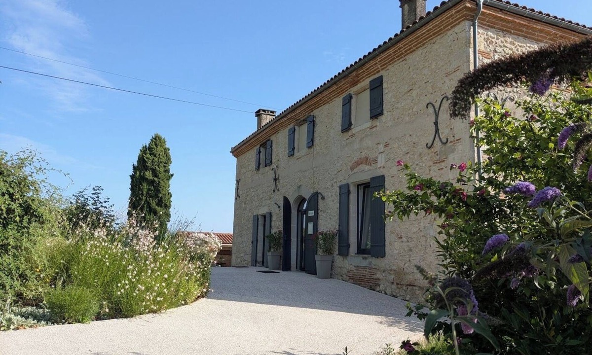 Dolmayrac Bed & Breakfast | Domaine de Calbiac - On the boardwalk