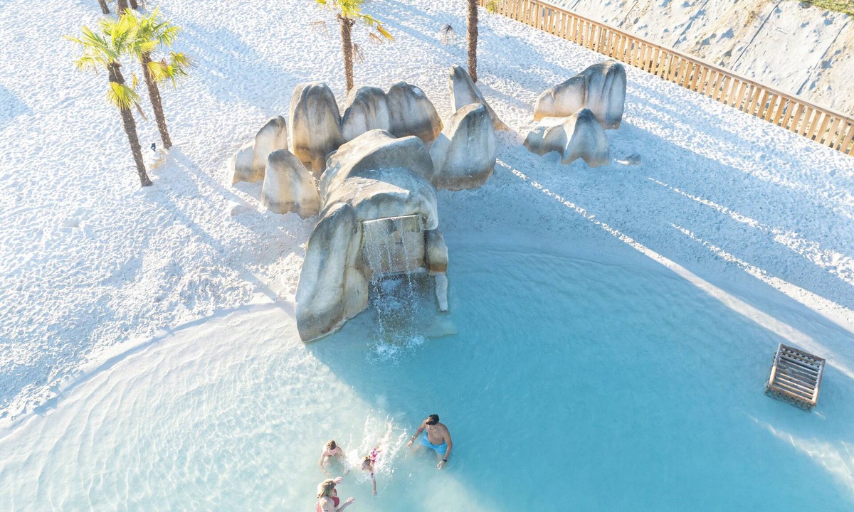 Dienne RV Rental | Domaine de Dienné